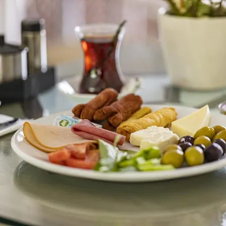 Vera Otel
