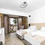 Hotel Vera *